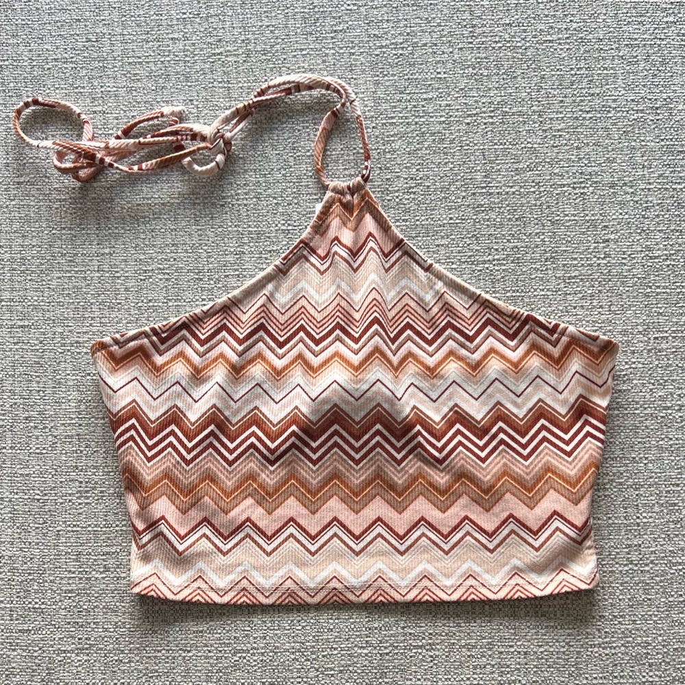 SADIE & SAGE Crop Halter Top